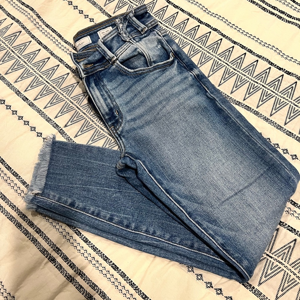 Kancan Size 26 Mid Rise Jeans